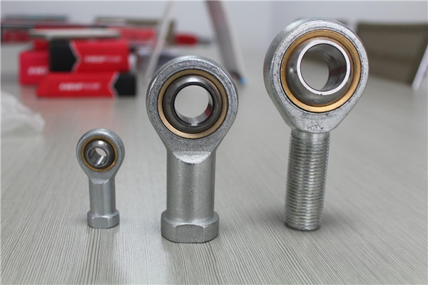 Crossed roller bearing